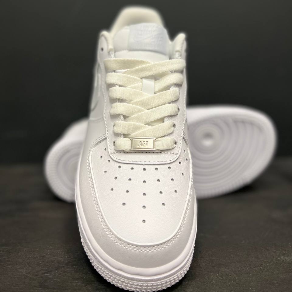Купить Nike Air Force 1 Low ’07 White 4